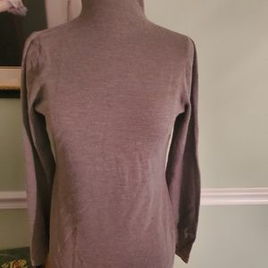 Kinross cashmere turtleneck